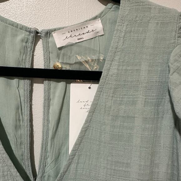 American Threads Sage Ruffle Romper - Picture 4 of 5